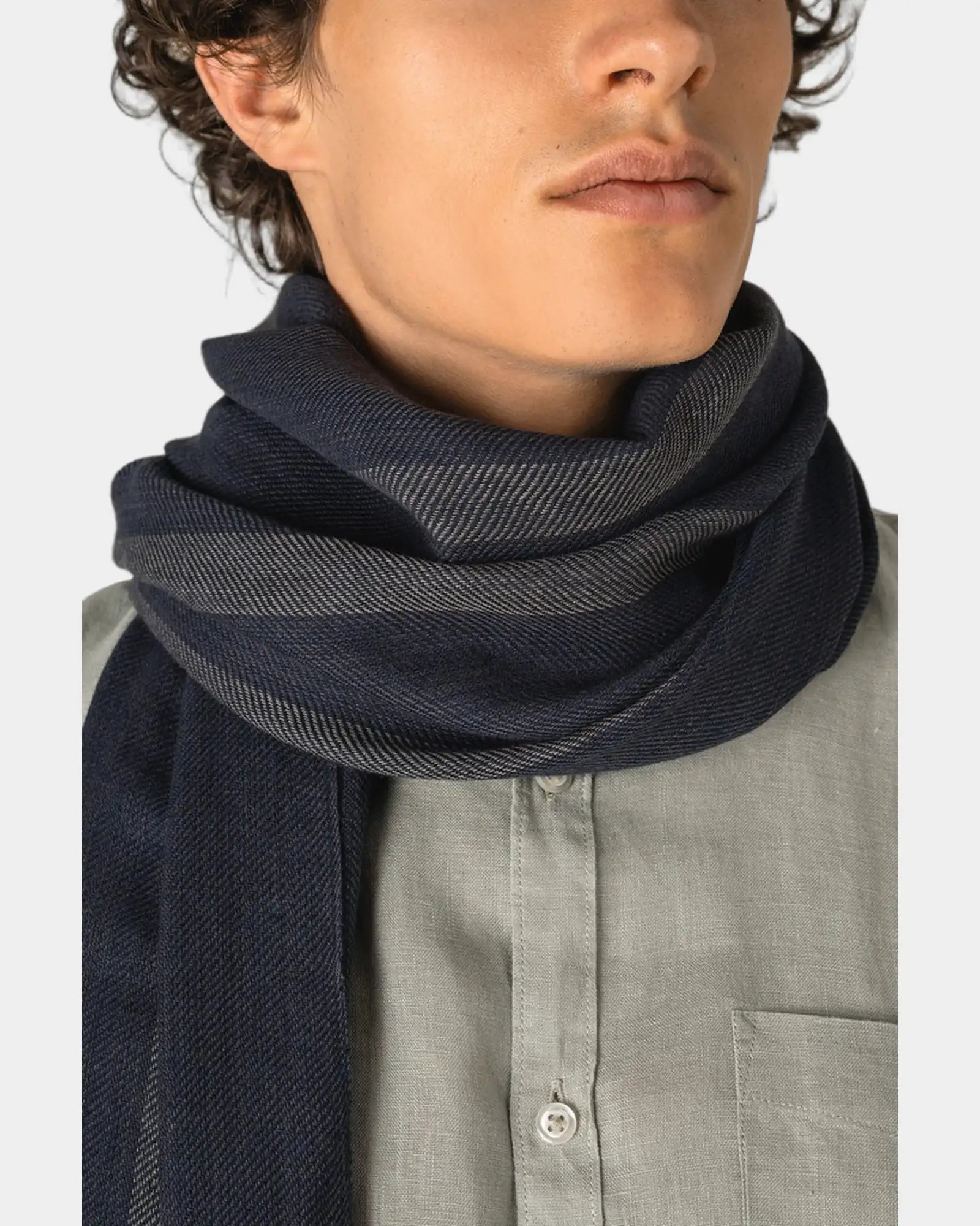 Custom striped woven scarf with fringed detail - 2